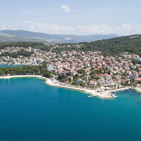 With A Parking Space Okrug Gornji, Ciovo - 17032 Trogir