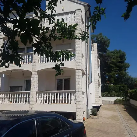 Apartment With A Parking Space Okrug Gornji, Ciovo - 17032 Trogir