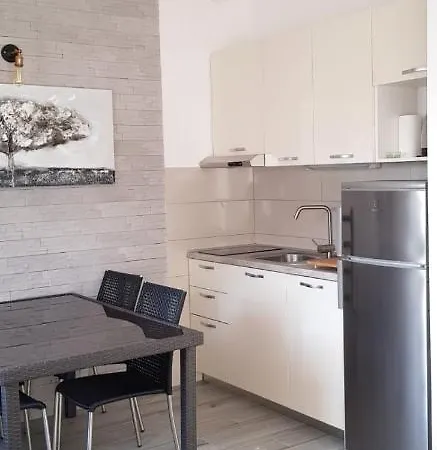 With A Parking Space Okrug Gornji, Ciovo - 17032 Apartment Trogir