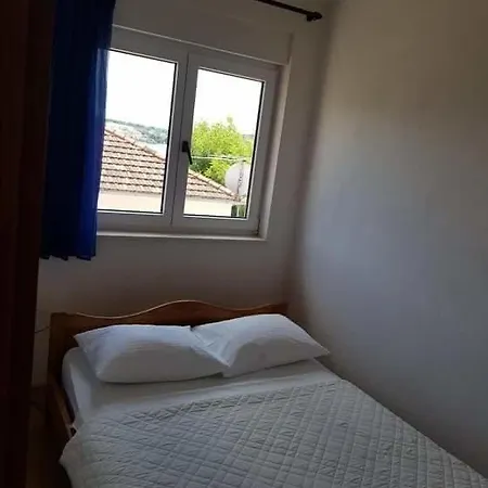 With Parking Space Okrug Gornji, Ciovo - 17032 Apartman